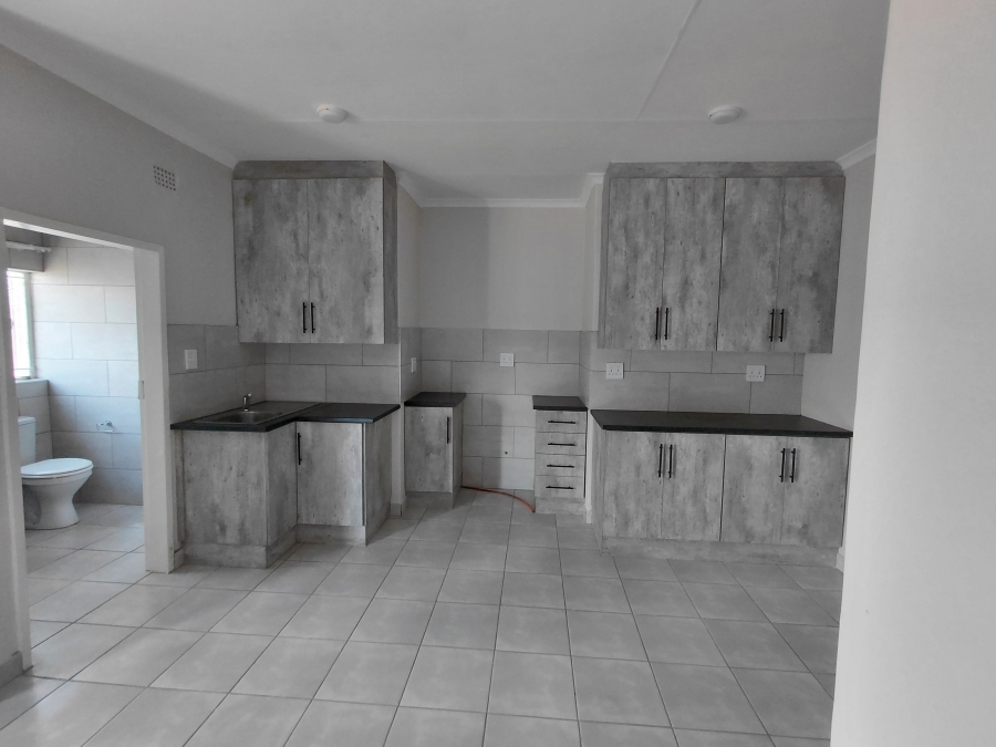 2 Bedroom Property for Sale in Wilkoppies North West